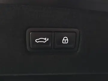 2023 Kia K8 с пробегом 75 643 км
