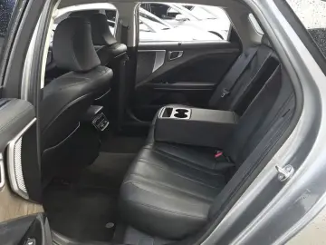 2023 Kia K8 с пробегом 23 126 км