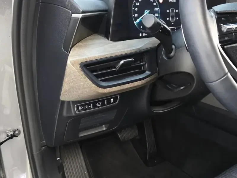 2023 Kia K8 с пробегом 23 126 км
