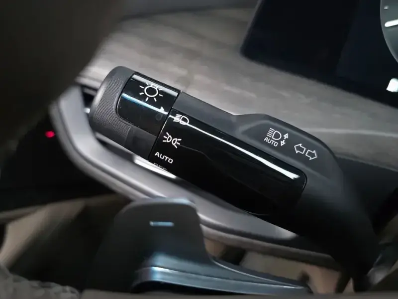 2023 Kia K8 с пробегом 39 384 км