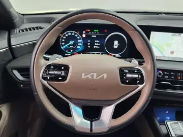 2023 Kia K8 с пробегом 13 203 км