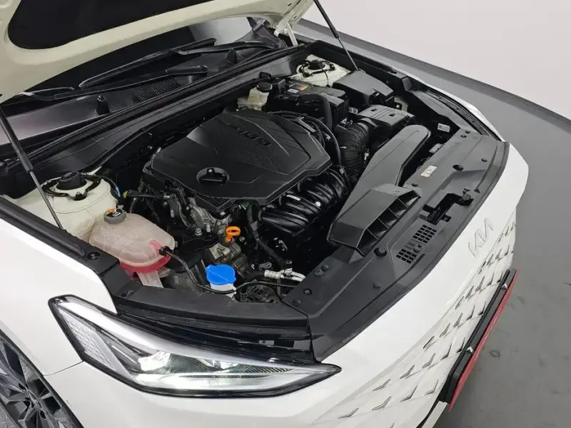 2023 Kia K8 с пробегом 79 355 км