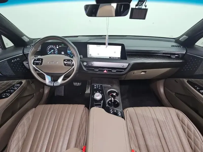 2023 Kia K8 с пробегом 79 355 км