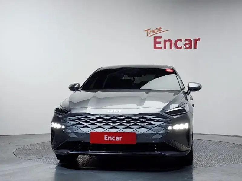 2023 Kia K8 с пробегом 46 112 км