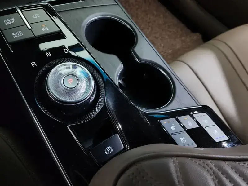 2023 Kia K8 с пробегом 46 112 км