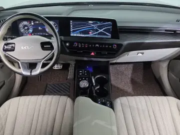 2023 Kia K8 с пробегом 80 630 км