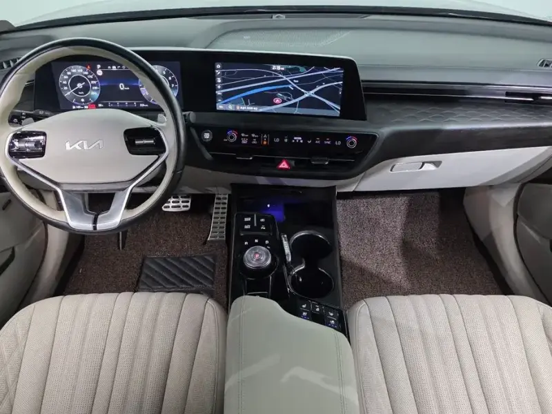 2023 Kia K8 с пробегом 80 630 км