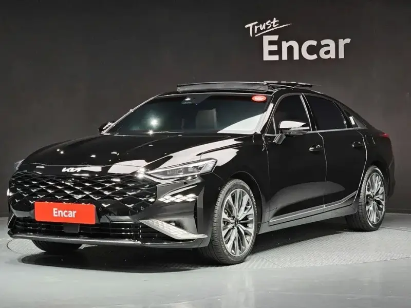 2023 Kia K8 с пробегом 21 702 км