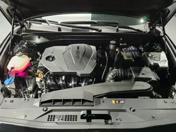 2023 Kia K8 с пробегом 21 702 км