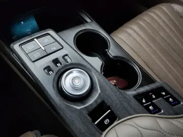 2023 Kia K8 с пробегом 65 670 км