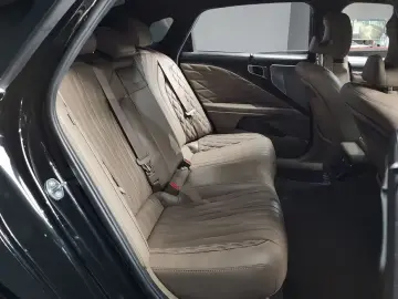 2023 Kia K8 с пробегом 65 670 км