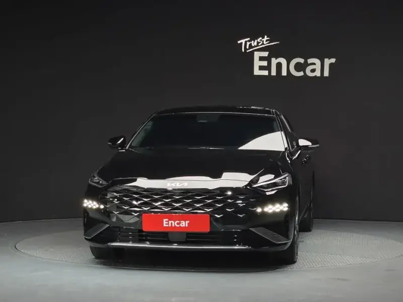 2023 Kia K8 с пробегом 51 948 км