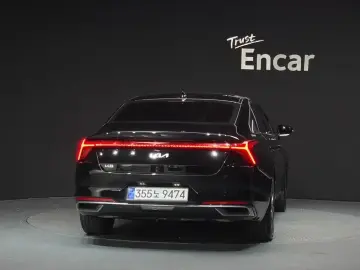 2023 Kia K8 с пробегом 51 948 км