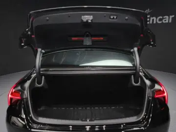 2023 Kia K8 с пробегом 65 670 км