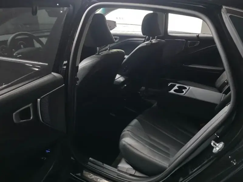 2023 Kia K8 с пробегом 51 948 км