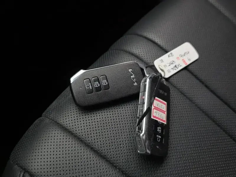 2023 Kia K8 с пробегом 51 948 км