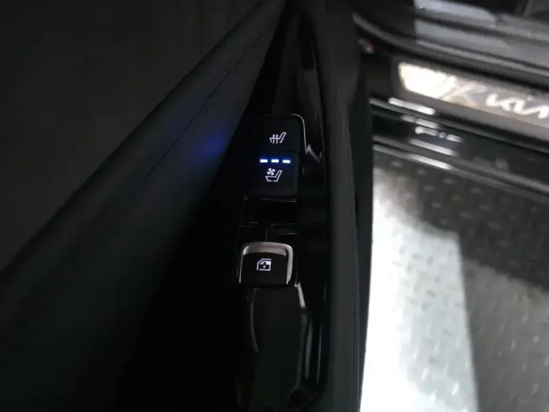 2023 Kia K8 с пробегом 51 948 км