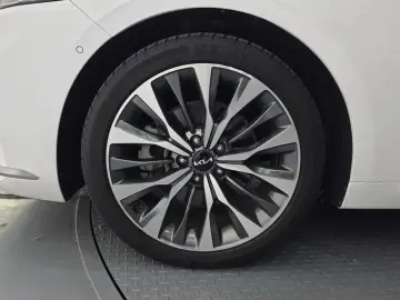 2023 Kia K8 с пробегом 50 878 км