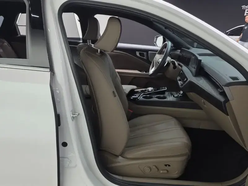 2023 Kia K8 с пробегом 50 878 км
