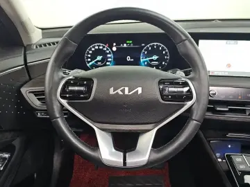 2023 Kia K8 с пробегом 43 807 км
