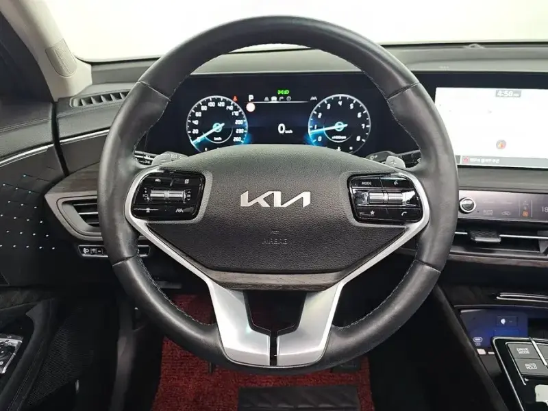 2023 Kia K8 с пробегом 43 807 км