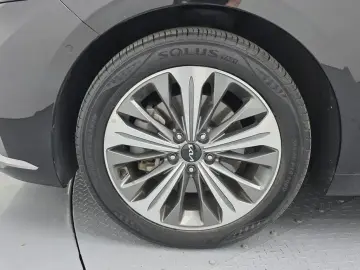 2023 Kia K8 с пробегом 81 607 км