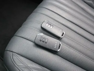 2023 Kia K8 с пробегом 81 607 км