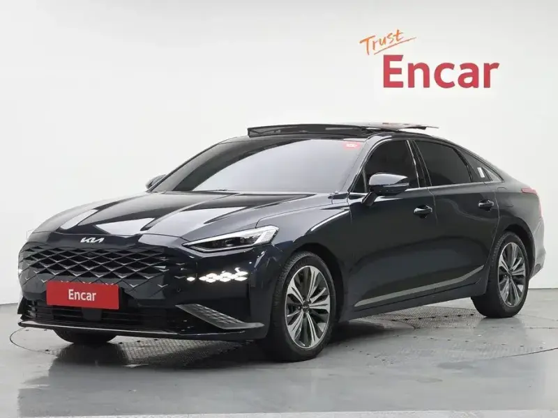 2023 Kia K8 с пробегом 42 488 км