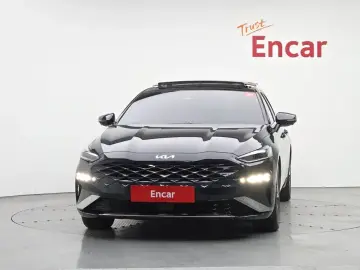 2023 Kia K8 с пробегом 42 488 км