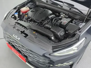 2023 Kia K8 с пробегом 42 488 км