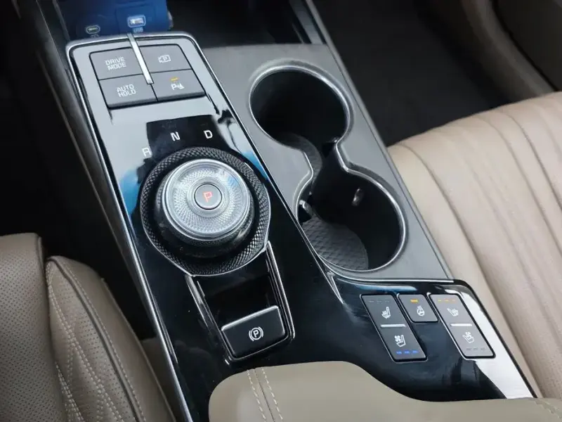 2023 Kia K8 с пробегом 42 488 км