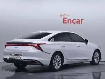 2023 Kia K8 с пробегом 40 313 км