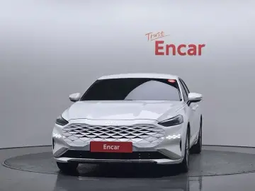 2023 Kia K8 с пробегом 40 313 км