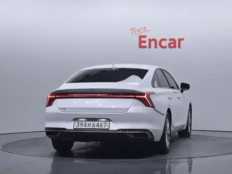 2023 Kia K8 с пробегом 40 313 км