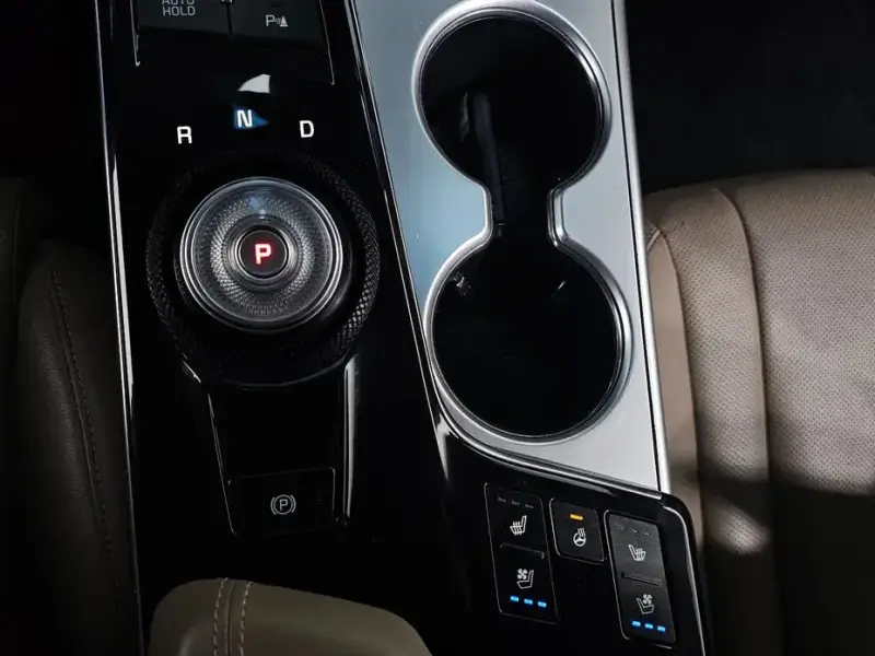 2023 Kia K8 с пробегом 40 313 км