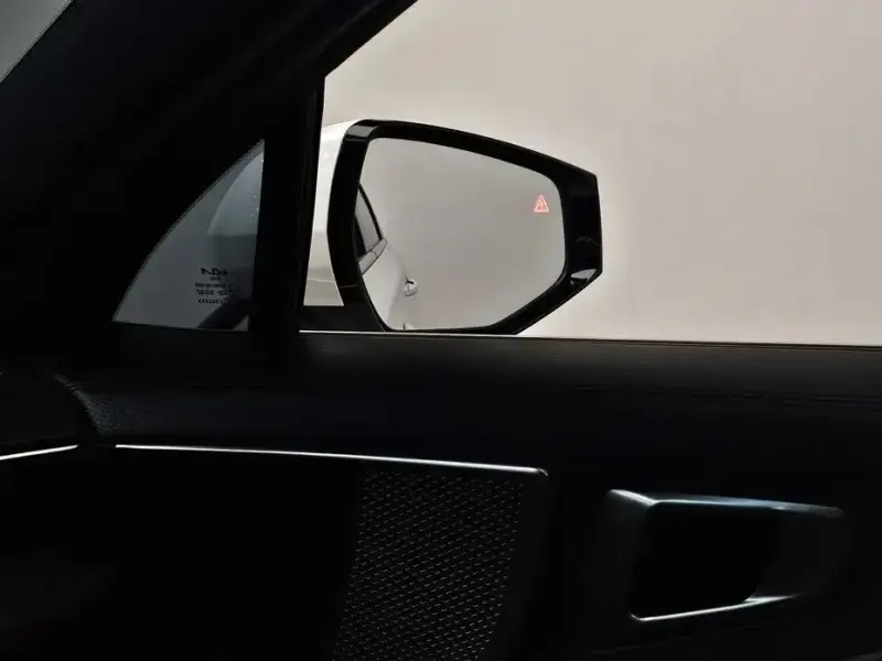 2023 Kia K8 с пробегом 40 313 км