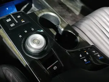 2023 Kia K8 с пробегом 77 721 км
