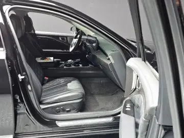 2023 Kia K8 с пробегом 77 721 км