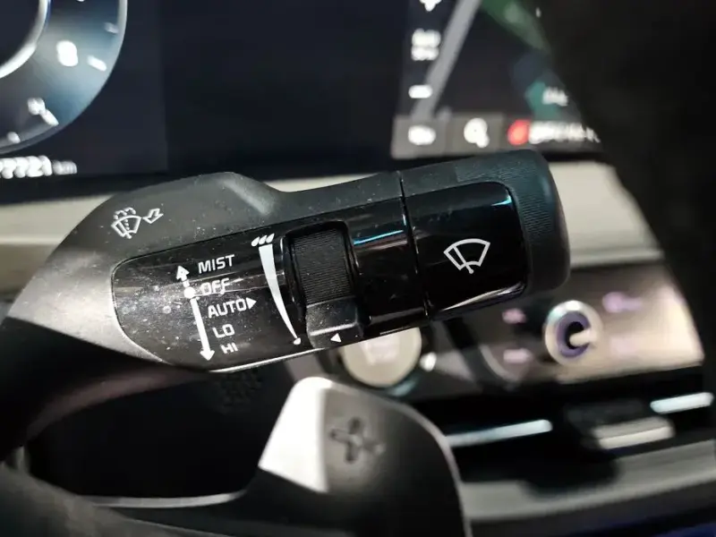 2023 Kia K8 с пробегом 77 721 км