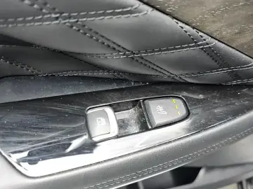 2023 Kia K8 с пробегом 77 721 км