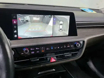2023 Kia K8 с пробегом 81 968 км