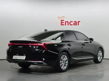 2023 Kia K8 с пробегом 47 611 км