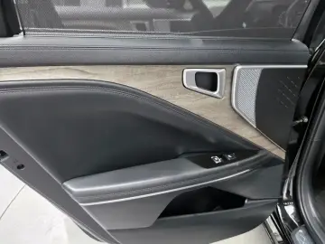 2023 Kia K8 с пробегом 47 611 км