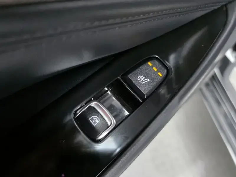 2023 Kia K8 с пробегом 47 611 км
