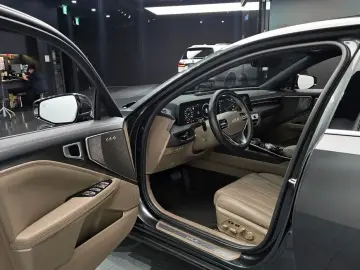 2023 Kia K8 с пробегом 23 478 км
