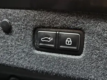 2023 Kia K8 с пробегом 23 478 км