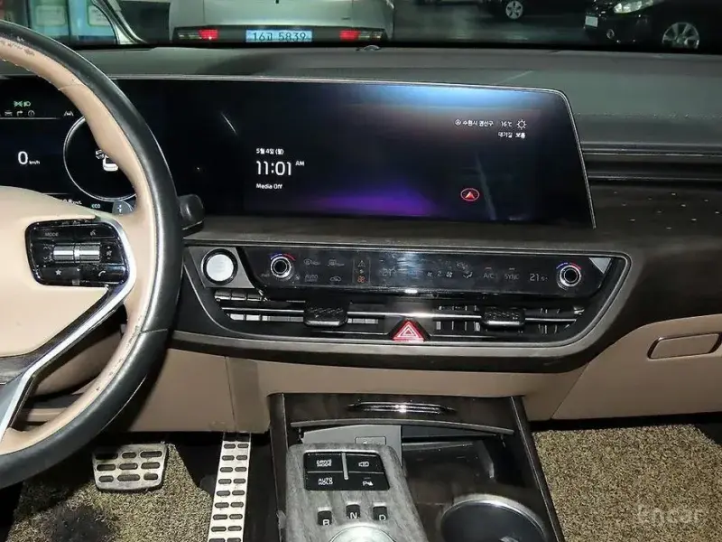 2023 Kia K8 с пробегом 89 100 км
