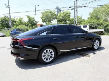 2023 Kia K8 с пробегом 31 885 км