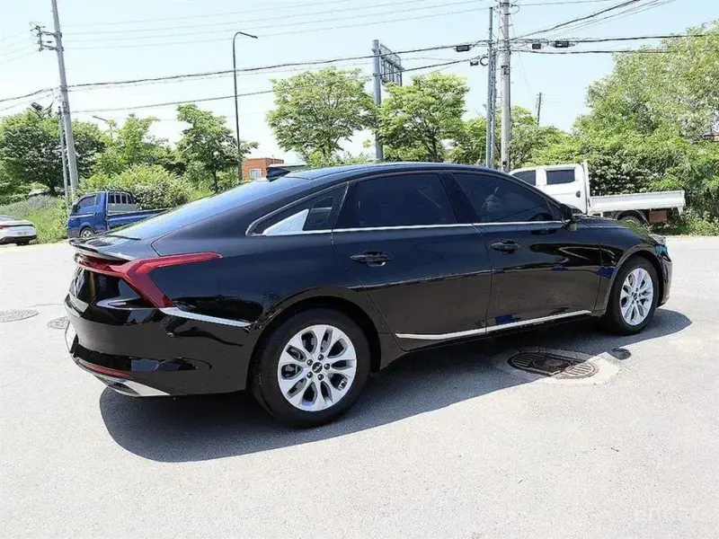 2023 Kia K8 с пробегом 31 885 км