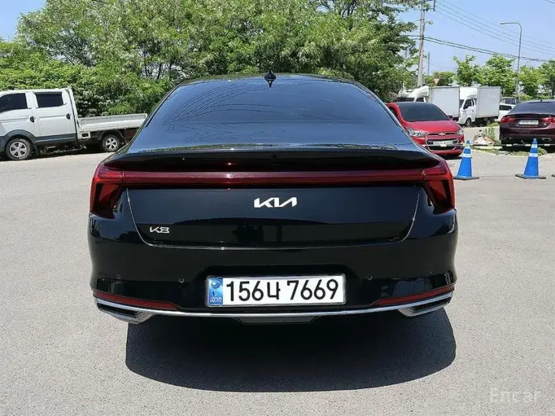 2023 Kia K8 с пробегом 31 885 км